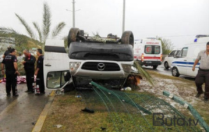 Suqovuşanda işçiləri daşıyan mikroavtobus aşdı