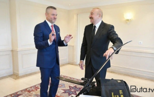 Peter Pelleqrininin şərəfinə rəsmi nahar verildi