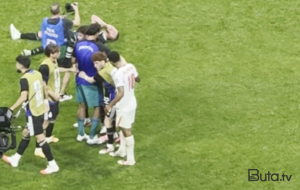 Final fitindən sonra argentinalı futbolçuya şillə vurdu - Video