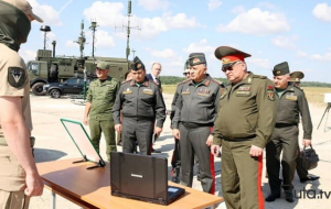 Kərim Vəliyev Belarusda hərbi obyektləri ziyarət etdi