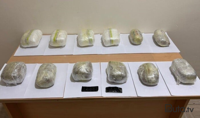  Yük aparan maşında 53 kq narkotik tapıldı  