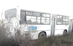 Binədə iki avtobus toqquşdu: 22 nəfər xəsarət aldı