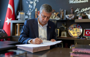 CHP-dən istefa verib - Yeni partiya yaratdı
