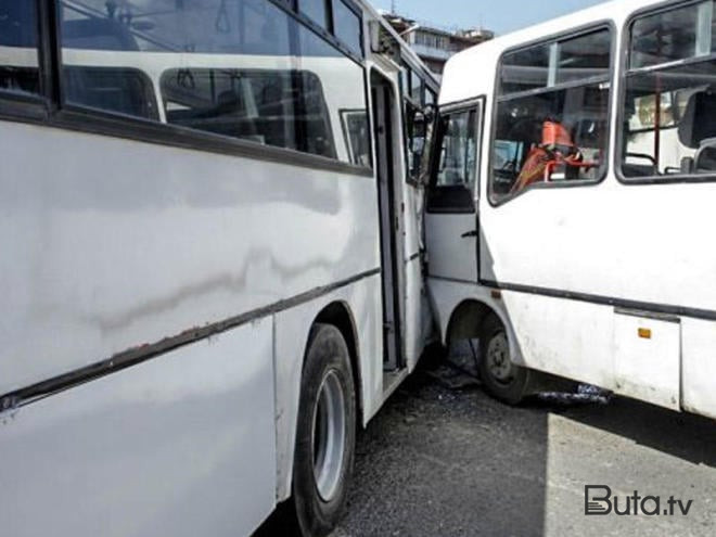  İki avtobus toqquşdu: Xəsarət alanların son vəziyyəti...  