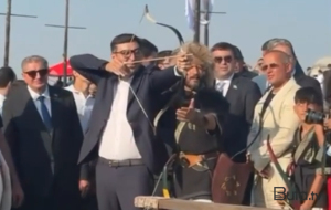 Oxu hədəfdən yayınmadı - Nazir meydanda+ Video