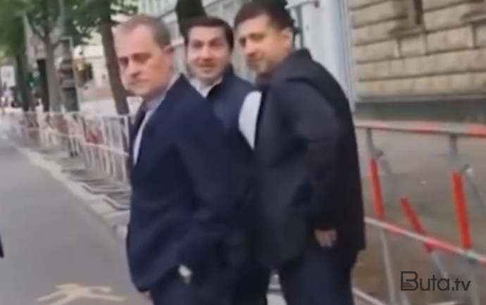  Ceyhun Bayramov və Hikmət Hacıyev təxribatçı suallara belə cavab verdi - Video  