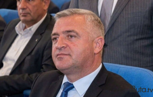 Qalmaqallı məmura cinayət işi açıldı