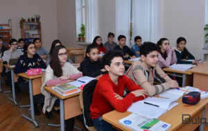 Lisey və gimnaziyalara qəbul başlayır