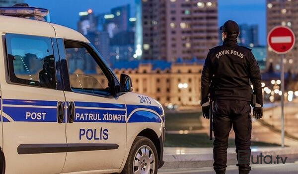  Bakıda şadlıq sarayının qarşısında kütləvi dava - Foto  
