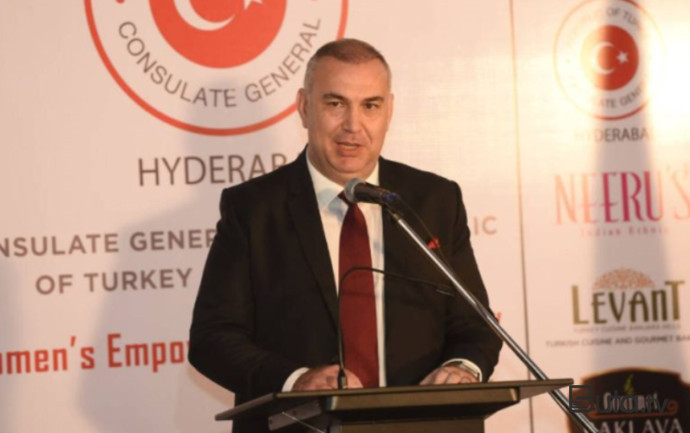  Kazinoda görüntüsü yayıldı - Türkiyə baş konsulu geri çağırdı - Foto  
