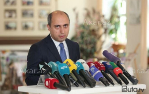 "Son zəng"də səsləndirilən mahnılar... - Nazirdən maraqlı reaksiya