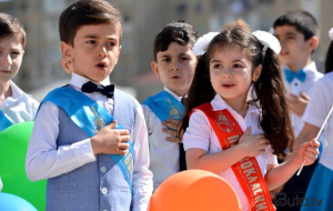 Məktəbə başlayan hər min şagirddən səkkizi necə yoxa çıxıb?