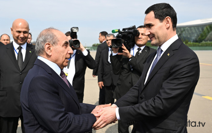  Türkmənistan Prezidenti Azərbaycana gəldi - Fotolar  