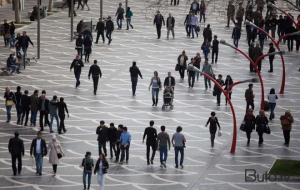 Qeydiyyatsız yaşayanlara - Xəbərdarlıq