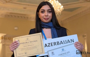 Azərbaycanlı gənc Londonda fəxri mükafata layiq görüldü - Foto