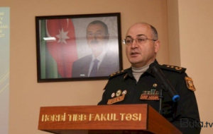 Məşhur generala professor adı verildi
