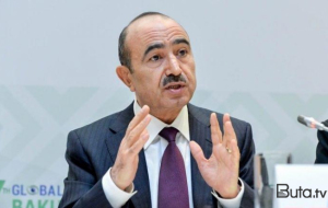 Əli Həsənovun ərindən ayrılan qızı Dubayda nə iş görür?