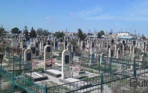 Tovuzda qadın ərinin məzarı başında öldü