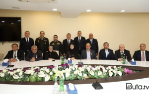 Xətaidə təltif olunan hərbçilərin mükafatları təqdim edildi - Foto