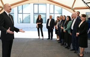 İlham Əliyev və xanımı Şükürbəyli sakinləri ilə görüşdü