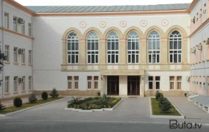 Tanınmış hakim təqaüdə göndərildi