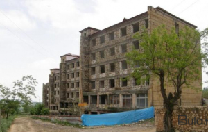 Şuşadakı üç qeyri-yaşayış binası ilə bağlı qərar verildi