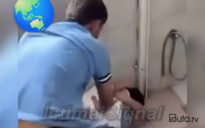  Şagird sinif yoldaşlarını hər gün döyür? - Video - Yenilənib  