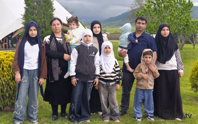  10 uşaqlı ailə də Xocalıya köçdü - Fotolar  