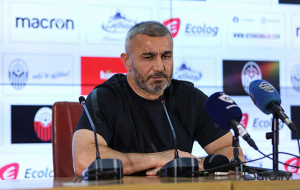 “Məndə adları var, amma açıqlamaq düz çıxmaz” - Qurban Qurbanov