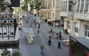 Bakının bu küçələri də maşınlara bağlanır: Piyadalaşdırılır - Foto