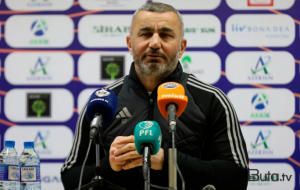 Qurban Qurbanov “Beşiktaş”ın məşqçiliyinə yenidən namizəddir