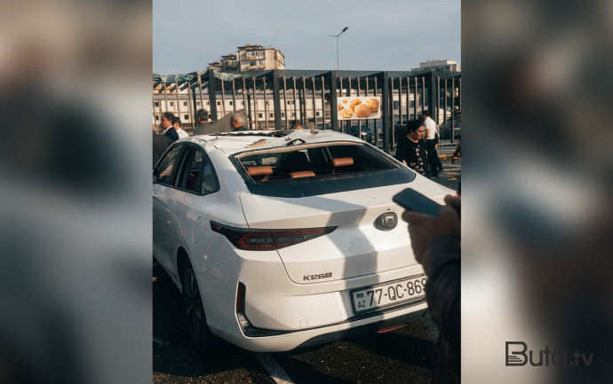  Dolu yağanda maşınlar bu vəziyyətə düşdü - Video  