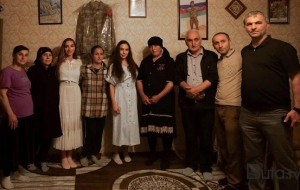 Leyla və Arzu Əliyevalar şəhid ailəsini ziyarət etdilər