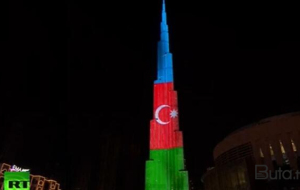Bürc Xəlifə Azərbaycan bayrağının rəngləri ilə işıqlandırıldı