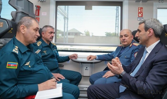  Dövlət qurumlarının rəhbərləri Bakı-Tiflis qatarında - Foto  