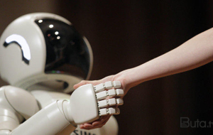 Çində “hamilə robot” hazırlanır - Şok ideya