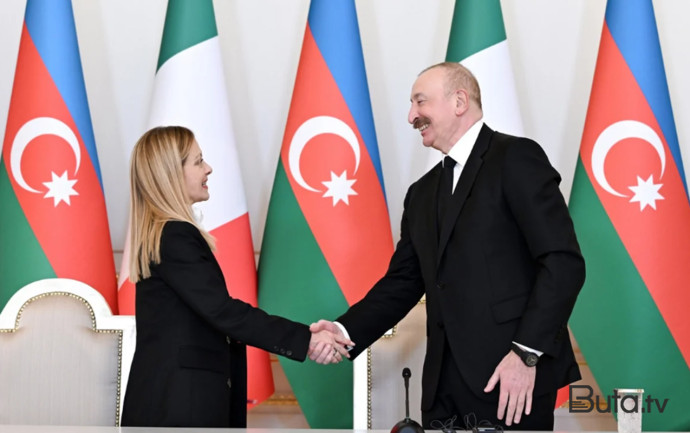  Prezident Melonini təbrik etdi  