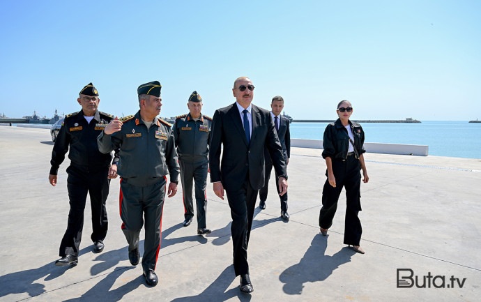  Prezident Hərbi Dəniz Qüvvələrində olub - Fotolar  