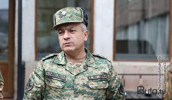  Erməni general Hindistan bazasında  