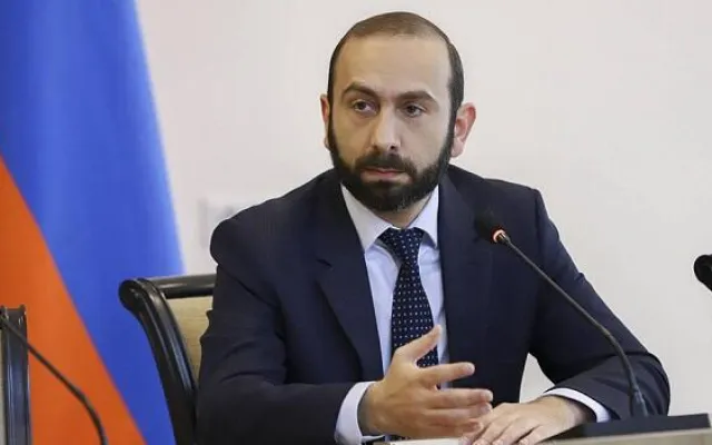 Mirzoyan sabah İrana gedir