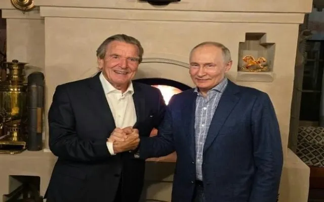 Putin ad gününü onunla birgə qeyd etdi