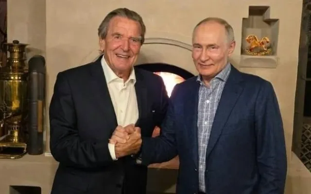 Onun Putinin ad gününə getməsi əxlaqsızlıqdır - Merz