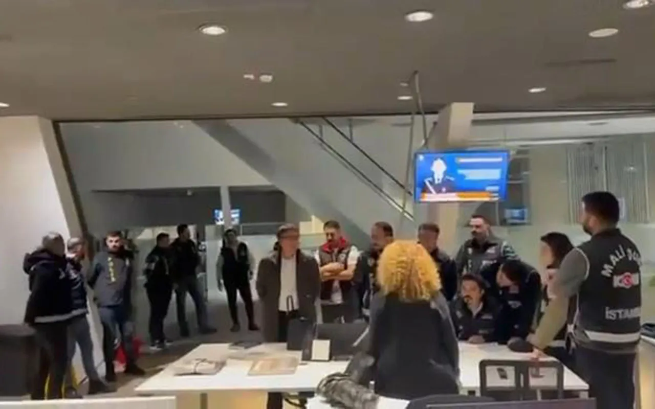 “Halk TV”də axtarış aparıldı, yayımı dayandırıldı - Video