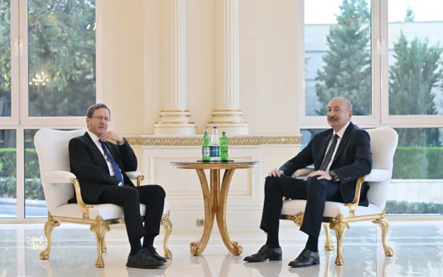 İlham Əliyev İsrail Prezidenti ilə görüşdü