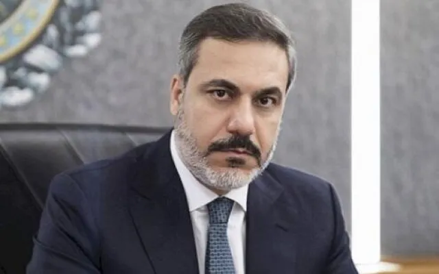 İshaq Dar Bakıda olan Hakan Fidana zəng etdi