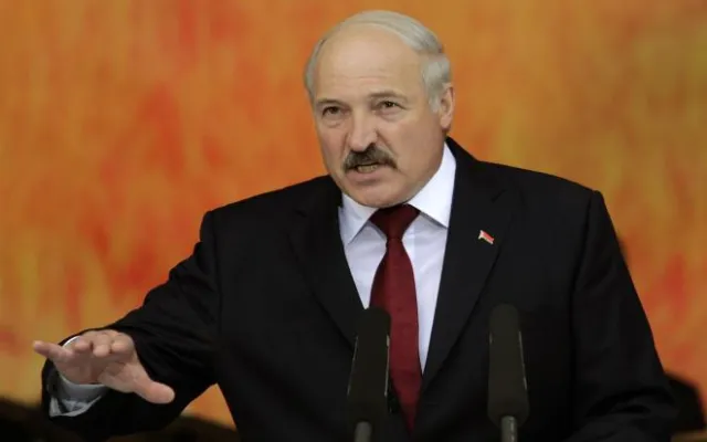 Ukrayna sülhə razılaşmasa, gələn il çətin olacaq - Lukaşenko