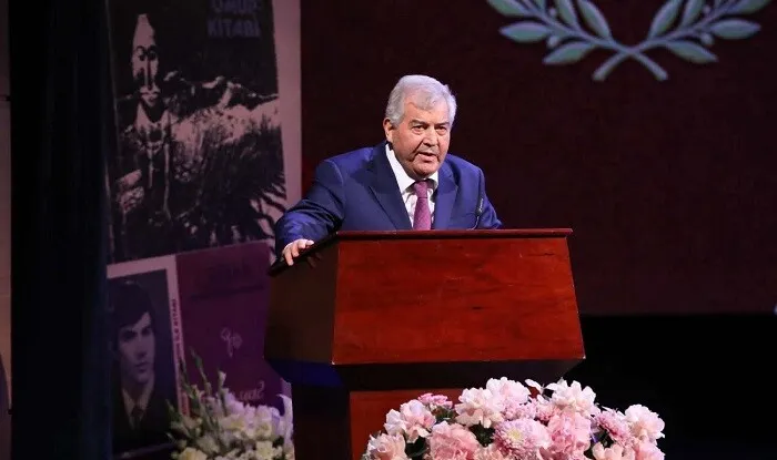 Türk dindarlar ərəb millətçiliyinə xidmət edir - Video