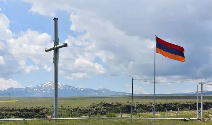 Bu halda Türkiyə ilə sərhəd açılmayacaq - Adamyan