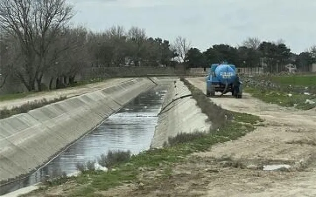 Buzovnada 2 yaşlı qız su kanalında boğularaq öldü