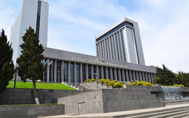 "2027-ci il dövlət büdcəsi haqqında" qanun layihəsi MM-də...